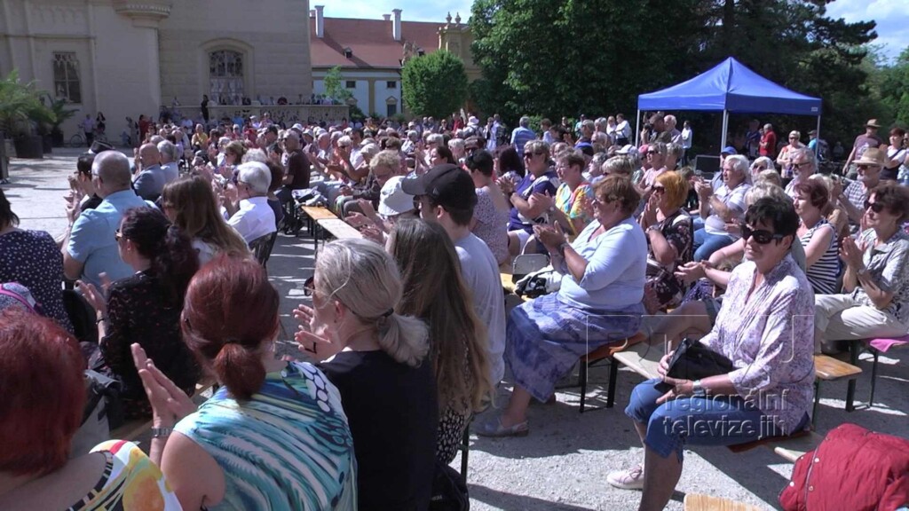 Hudba hradní stráže na zámku Lednice, foto 04