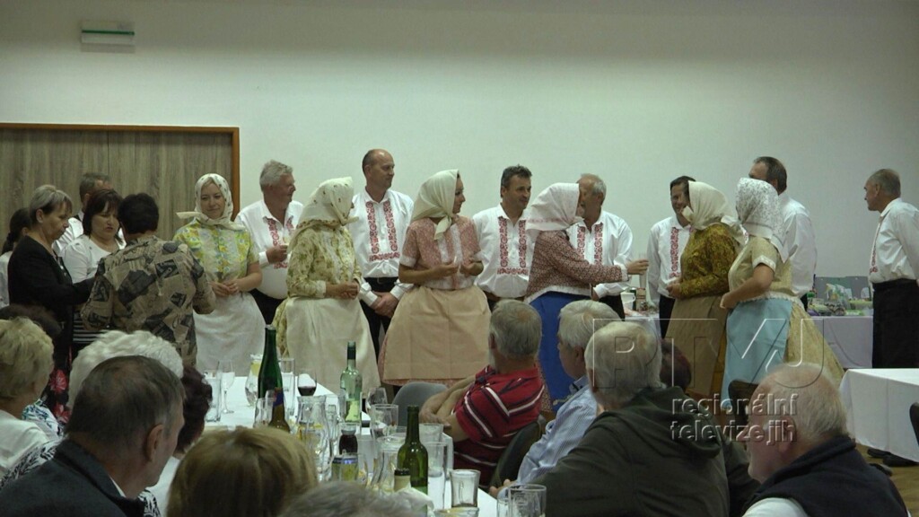 Josefovští senioři se setkali po téměř dvouleté pauze, foto 07