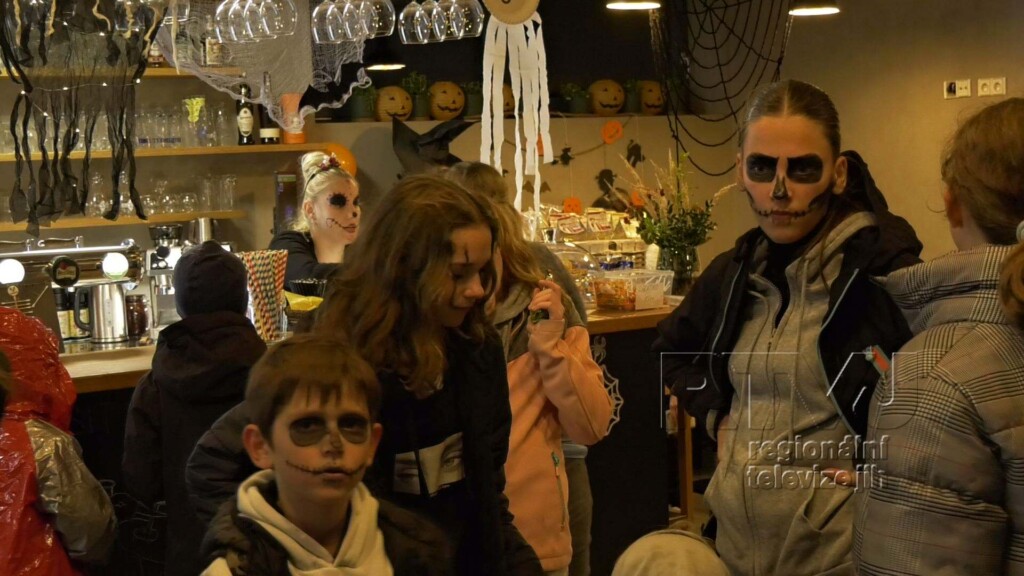 V Kosticích se strašilo, i když pršelo, foto 08