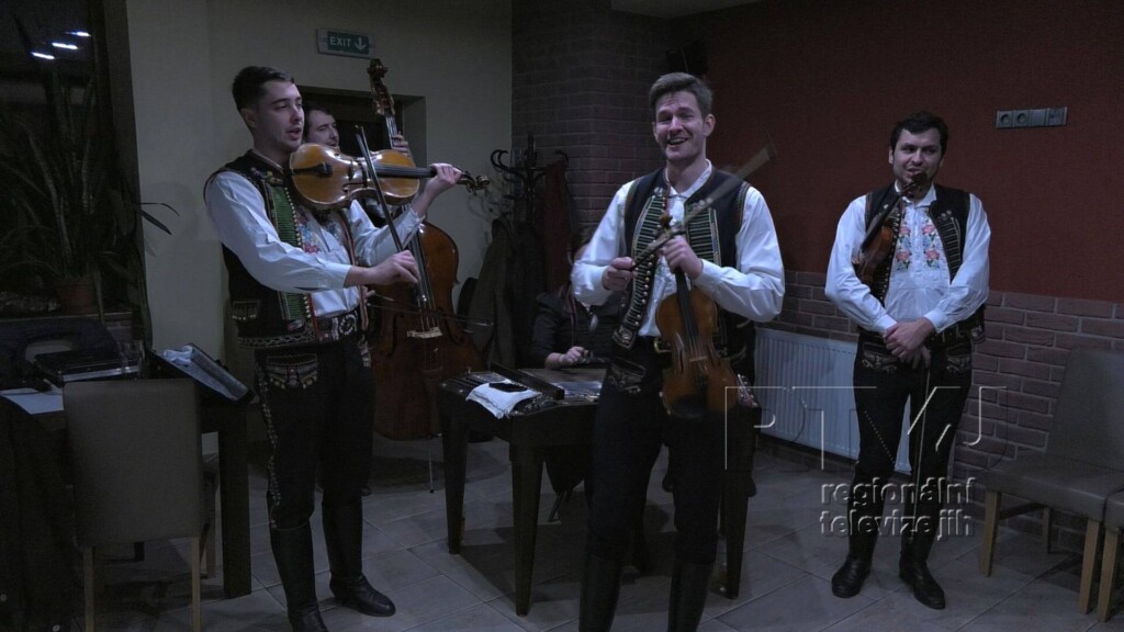 Ples Regionu Podluží se letos uskutečnil v Moravském Žižkově, foto 04