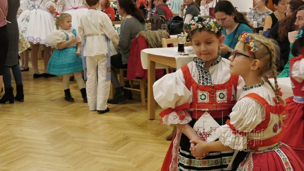V Bulharech byli zvoleni Král a Královna parketu, foto 08