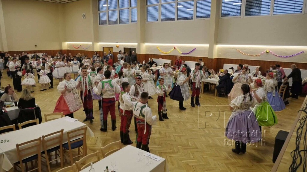 V Bulharech byli zvoleni Král a Královna parketu, foto 11