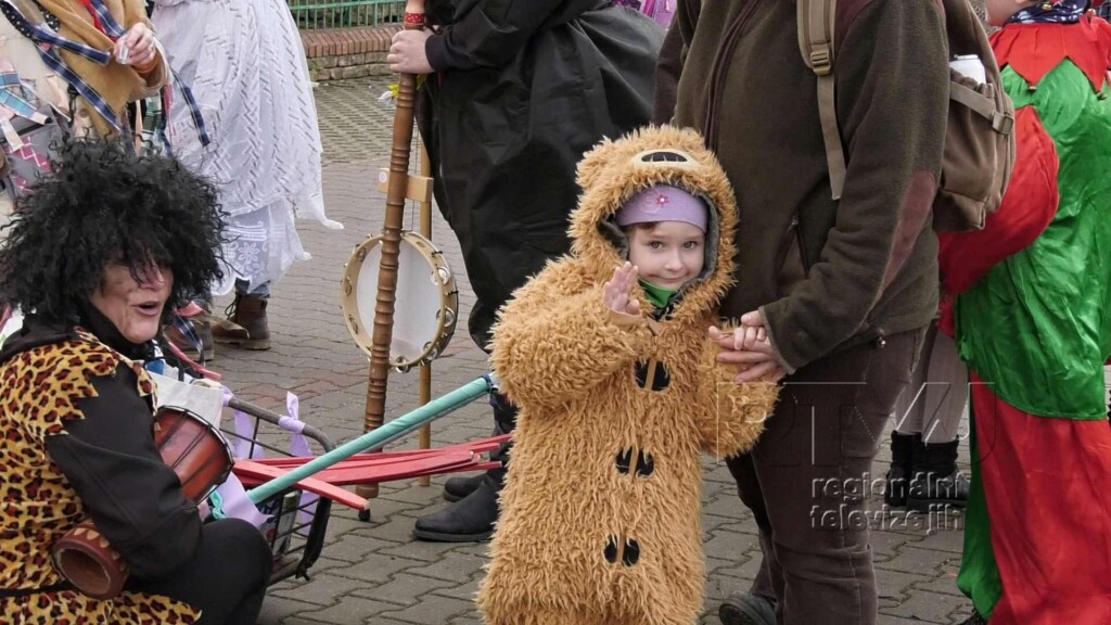Fašankovou obchůzku v Bulharech zajistil NS Hrozének, foto 01