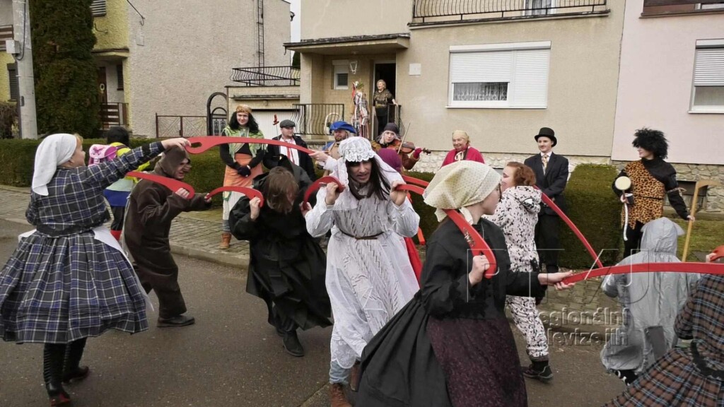 Fašankovou obchůzku v Bulharech zajistil NS Hrozének, foto 09