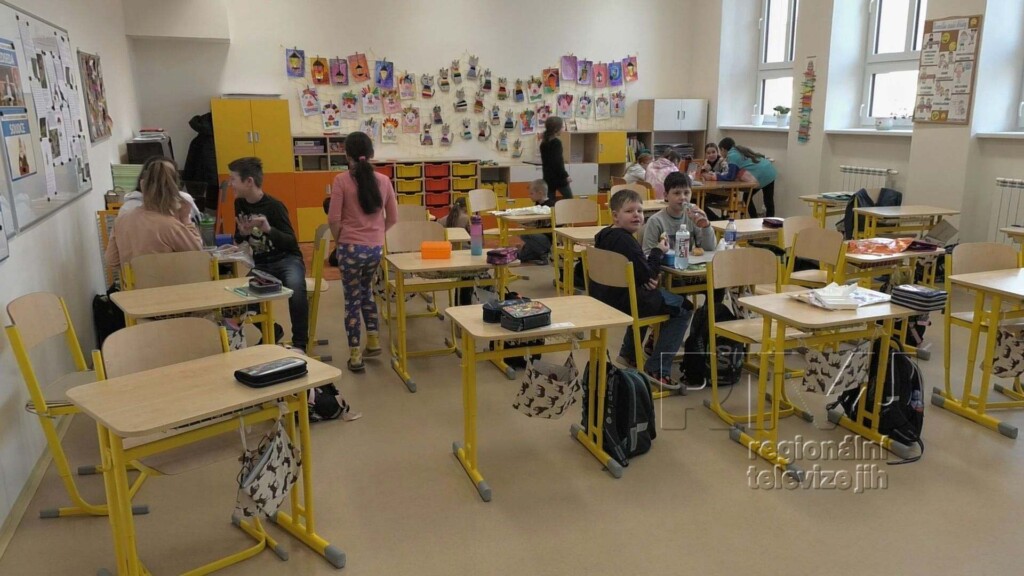 Jak probíhají rekonstrukce a opravy v Moravské Nové Vsi – II.část základní škola, foto 02