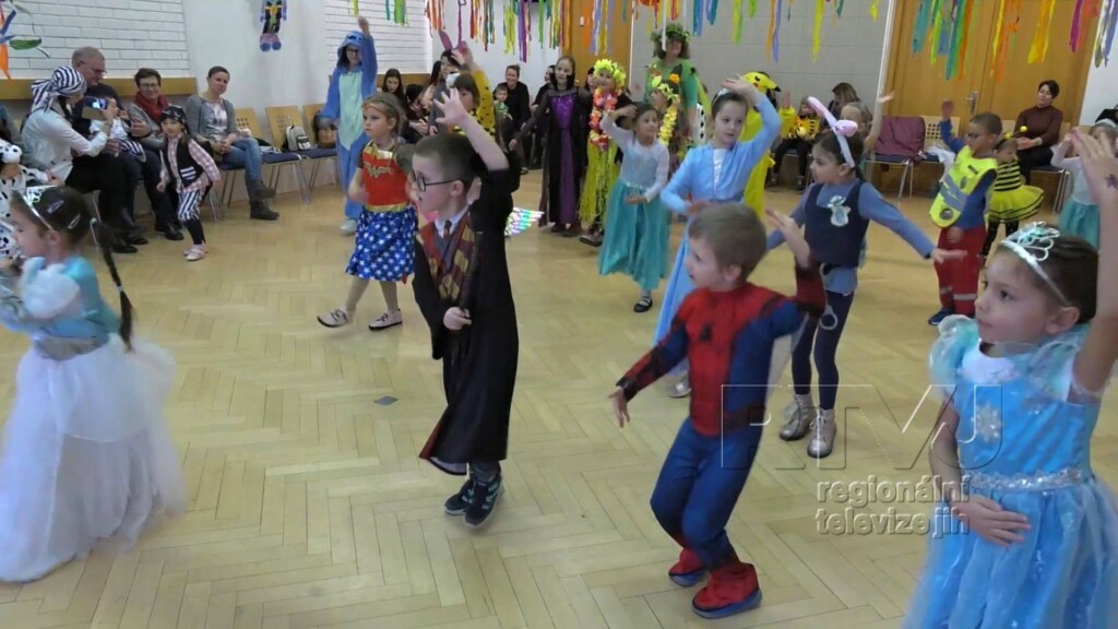 Fantastický karneval zažily děti v Dolních Dunajovicích, foto 06