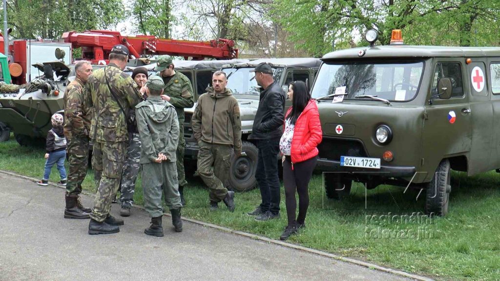 Sraz veteránů se uskutečnil poprvé v Tvrdonicích, foto 06