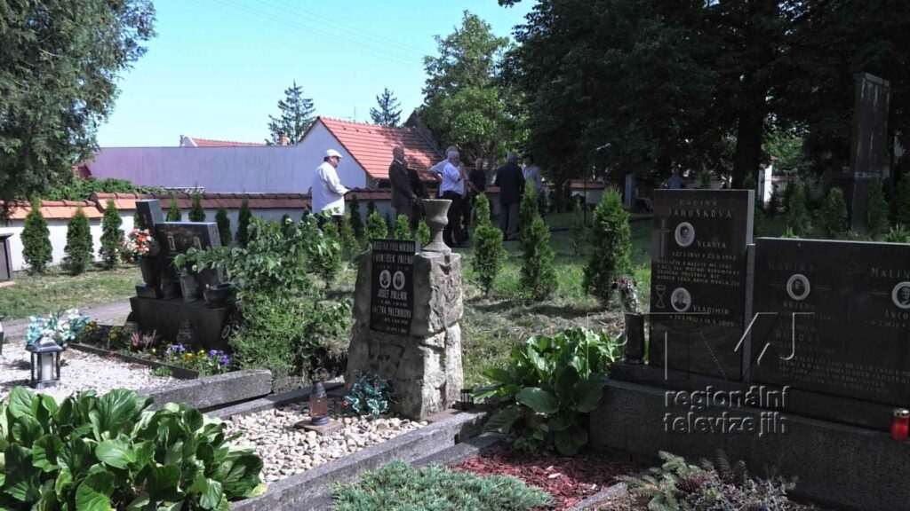 V Brumovicích si dne 1. června připomněli úmrtí generála Josefa Srstky, foto 03