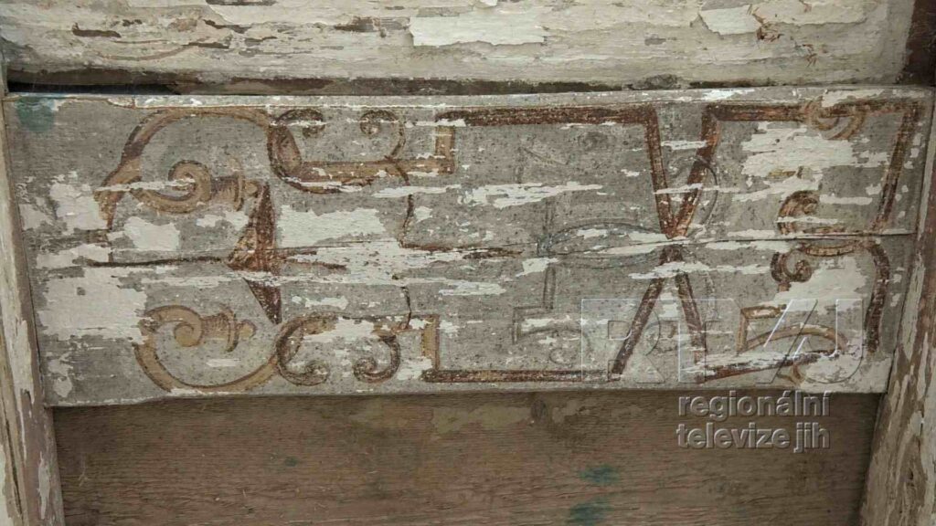 Moravská Nová Ves zahájila opravy na radnici i základní škole, foto 04