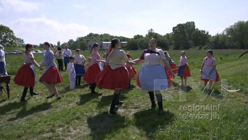 Sekáči v Bulharech soutěžili v délce pokosu i výšce stébla, foto 09