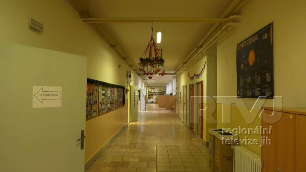 Kalendář není lhář, my to, školo, víme a tvoje 100-té narozeniny oslavíme, foto 07