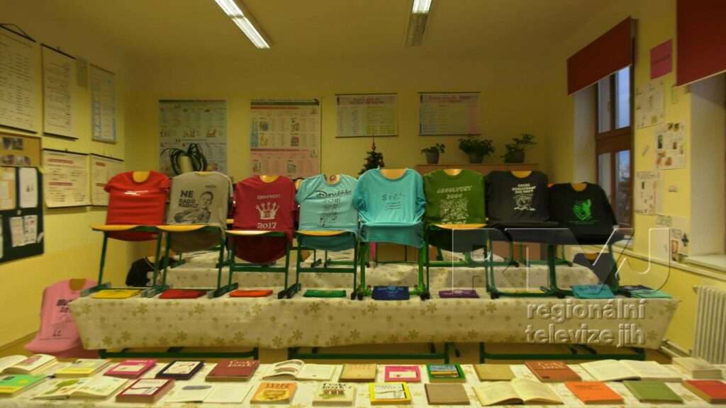 Kalendář není lhář, my to, školo, víme a tvoje 100-té narozeniny oslavíme, foto 09