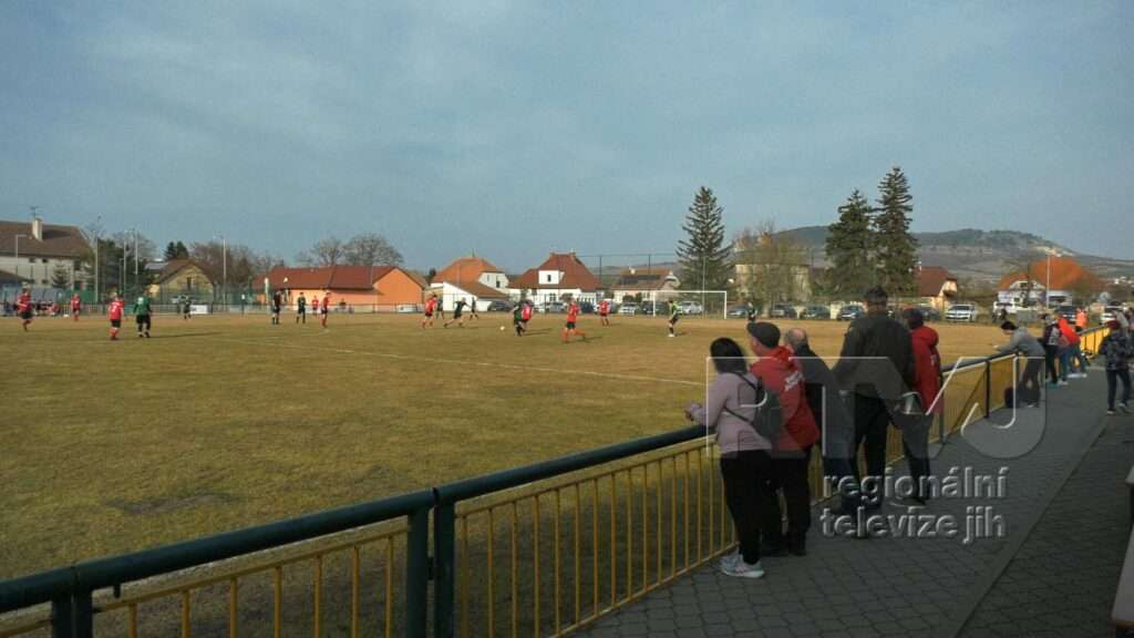 Přátelský fotbalový zápas mezi Dolními Dunajovicemi a Arbergem upevnil spolupráci, foto 10