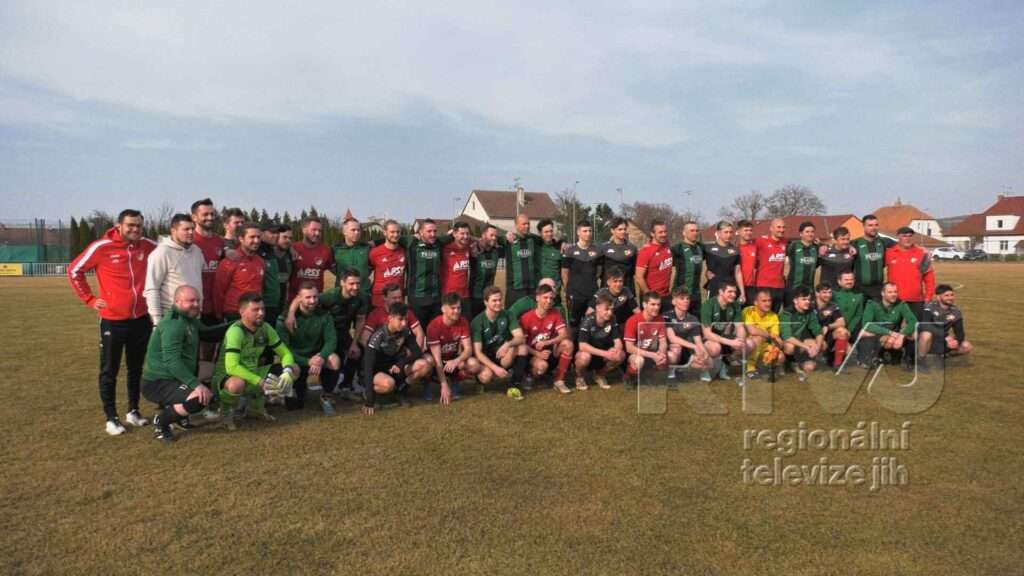 Přátelský fotbalový zápas mezi Dolními Dunajovicemi a Arbergem upevnil spolupráci, foto 02