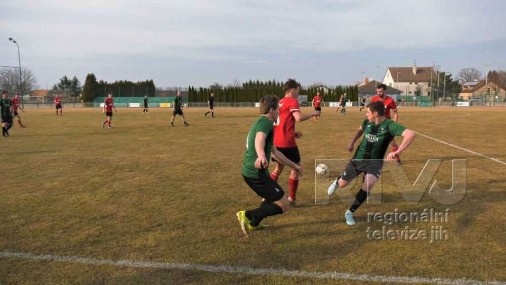 Přátelský fotbalový zápas mezi Dolními Dunajovicemi a Arbergem upevnil spolupráci, foto 09