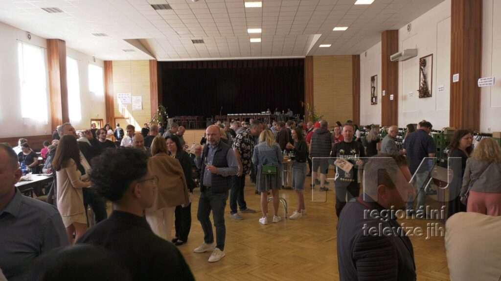 Velikonoční výstava vín láká návštěvníky strávit Velikonoce v Hlohovci, foto 02