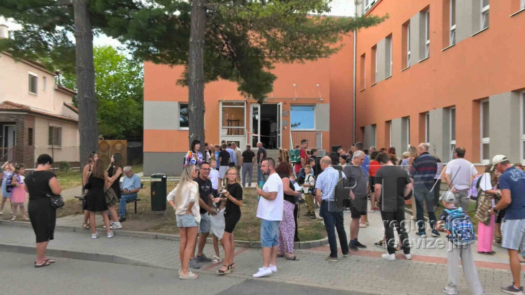 Chrlice mají novou multifunkční tělocvičnu. Sloužit bude sportu i kultuře, foto 10