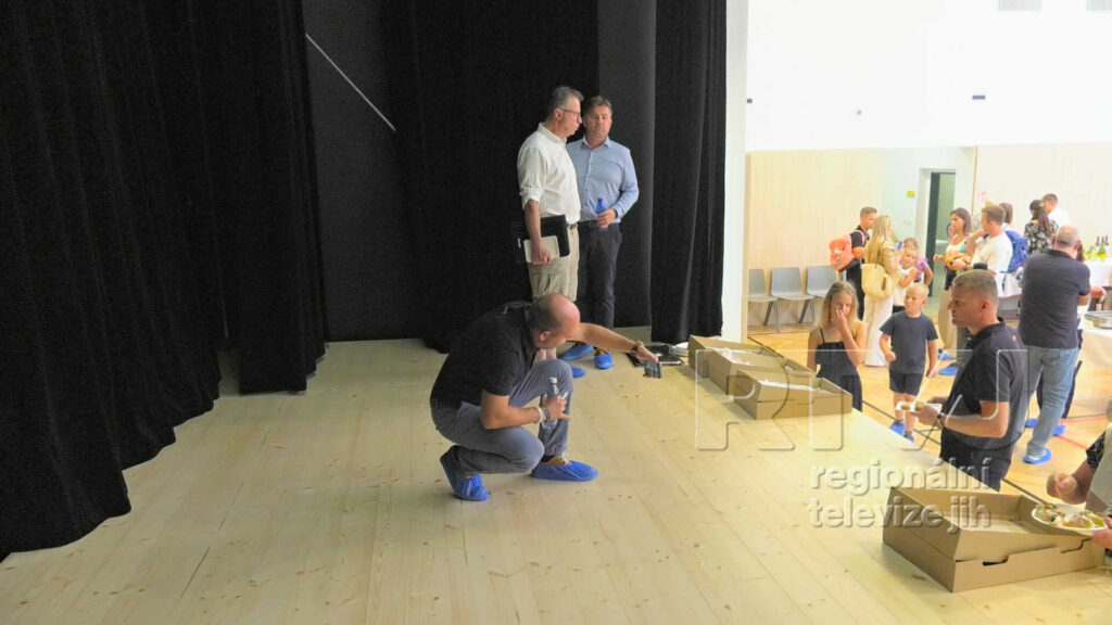 Chrlice mají novou multifunkční tělocvičnu. Sloužit bude sportu i kultuře, foto 02