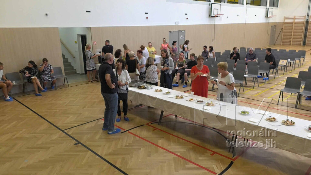 Chrlice mají novou multifunkční tělocvičnu. Sloužit bude sportu i kultuře, foto 03
