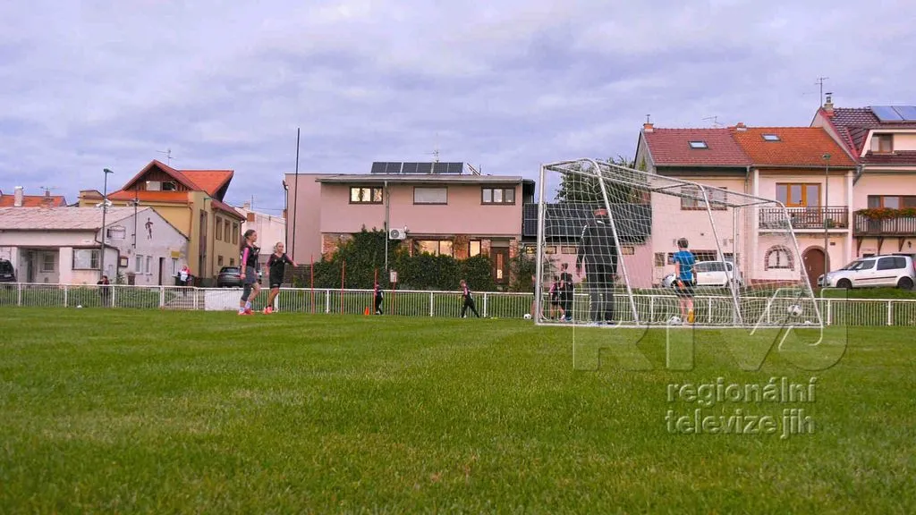 Žijeme fotbalem: Hrušky spojují mladé fotbalisty z celého okolí, foto 06